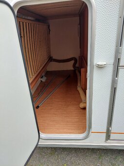 Karavan Weinsberg - 13