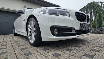 BMW 530 D  X Drive  mod 2017  top - 13