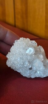 Prodám 2 kusy křišťálové drúzy z Brazílie - 13