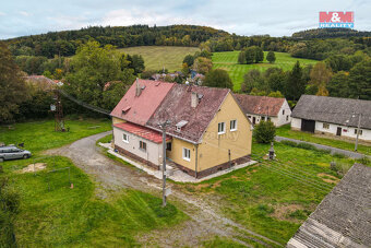 Prodej dvougeneračního rodinného domu, 630 m², obec Lovčice - 13