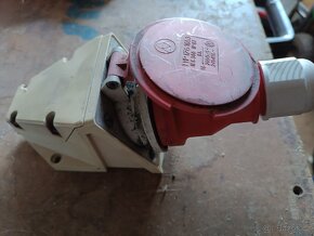 Zásuvky, zástrčky 400V. 16A, 32A. 4 a 5ti kolík - 13