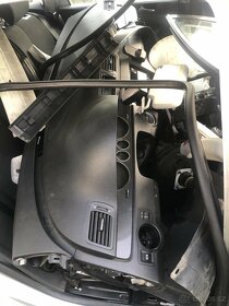 Díly passat B6 - 13