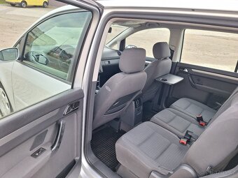 Touran 2.0 Tdi, BEZ DPF DSG,7míst, STK NOVÁ - 13
