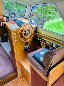 Motorsailer LM 27 Plachetnice, loď - 13