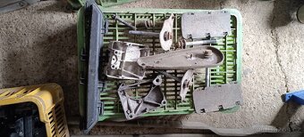 Nejrůznější drobné díly na BMW e60 e61 - 13