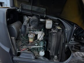 Pásový bagr Minibagr Volvo ECR35D r.v. 2017  Nové pásy - 13
