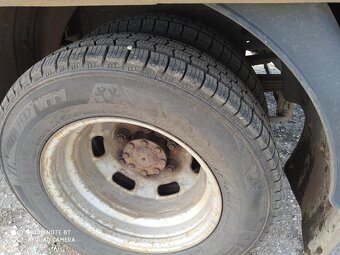 IVECO Daily valník do 3,5 t - 13