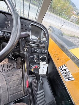 Prodám JCB 531-70/ rv 2020 / joystic/ hydraulicky hak/ 81kw - 13