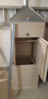 Dřevěná udírna,cena je konečná,doprava po celé ČR - 13