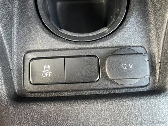 Škoda Citigo 1,0 MPi Serviska, Výhřev - 13