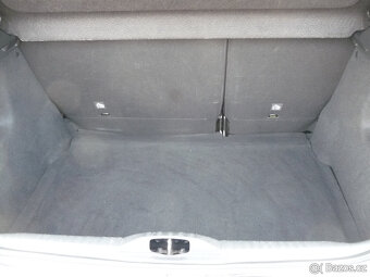 Citroen C3 1.2i Purotech Supreme po 1.majiteli 46 200km - 13