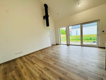 Pronájem, rodinný dům, 347 m2, Mohelnice - 13