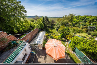 Prodej rodinného domu 315 m2, pozemek 834 m2, Perunská Hodon - 13