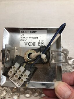 Krásná křišťálová stolní lampa a závěsná lampička - 13