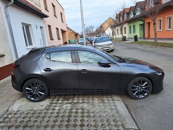 Mazda 3 BP 2019 90kW 122k manuál, ČR - 13