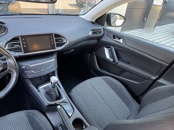 Peugeot 308 PureTech 110K BUSINESS SW DPH - 13