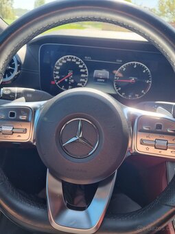 Mercedes benz CLS Coupe 400D AMG - 13