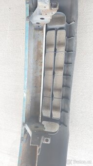 Mazda B2500 – Nárazník přední - 13