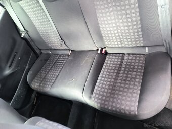Renault Megane 2 1,5dci 63kw 2006 - 13