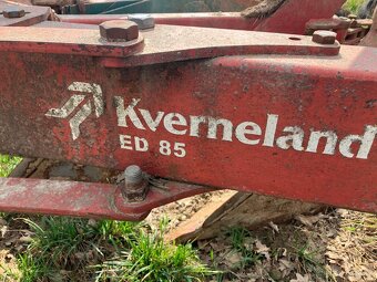 Kverneland pluh ED-85-300-9 - 13
