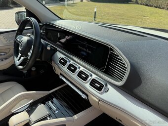 GLE 300d 4-MATIC 180kw,72.000km,2022,ZARUKA,CZ,SERVIS ZDARMA - 13