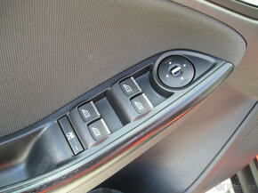 FORD FOCUS 1.6 ECOBOOST 110KW RV-2012-6 kvalt - 13