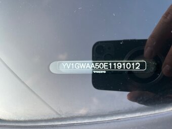 Volvo V60, 2.4 D6 AWD 158 kW PLUG-IN HYBRID - 13
