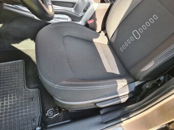 Prodám Kia Sportage 2.0 CRDi 4WD 135 kw 2015/16 - 13