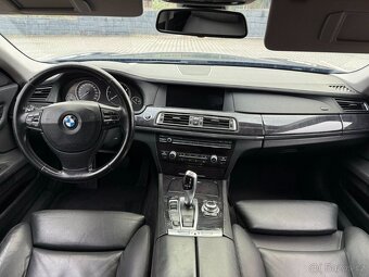 BMW rad 7 730 d F01 - 13