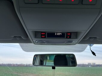 Volkswagen  Caravelle,  8 míst T6 sleva - 13