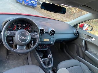 Audi A1 1.2 TFSi 63kw ATTRACTION najeto 113tkm - 13