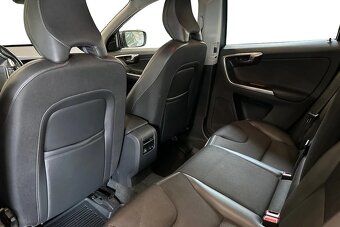 Volvo XC60 D4 140kW Classic Momentum 2017 - 13
