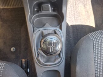 Opel corsa D - 13
