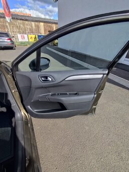 Citroen C4 - 13