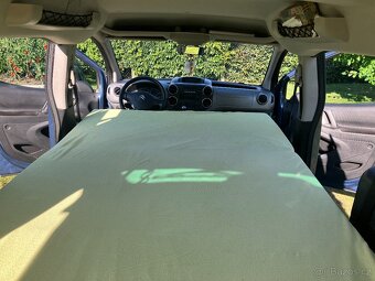 Spací vestavba Citroen Berlingo L1 - 13
