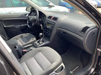 Škoda Octavia II combi 1.6 FSI Elegance r.v.2006 - 13