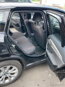 BMW X1 sDrive 18d 105kw 2012 manuál - 13