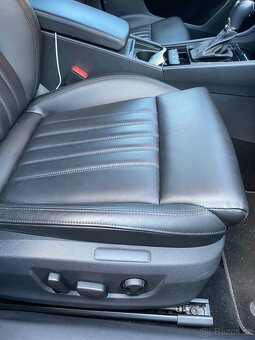 Škoda Superb L&K 140kW 4x4 DSG 80tis km ČR DPH WEBASTO - 13