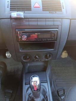 Škoda Fabia 1,2 40kw - 13