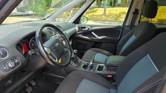 Dražba Ford Galaxy 2.0 kombi 107 kW - 13
