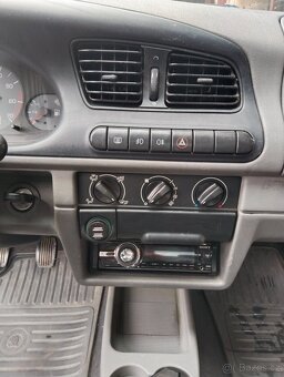 Škoda Felicie pick-up 1.3 Mpi - 13