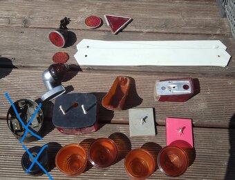 Prodám náhradní díly na veteránská vozidla ŠKODA - 13