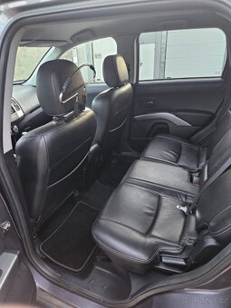 MITSUBISHI OUTLANDER 2.0DI-D 4WD//103KW//4X4//NAVI//XENON - 13