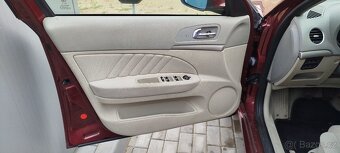 Alfa Romeo 159 Sportwagon 2.4 JTDm - 13