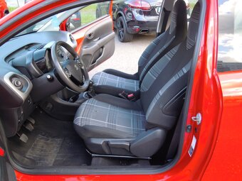 Peugeot 108 1.0i 51kw(70hp) r.v.1/2018 - 13