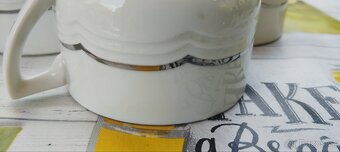 Porcelánové šálky Art Deco H.C.Chodau - 13
