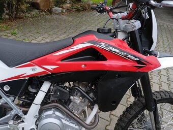 Husqvarna TE 125 enduro Beta , Yamaha - 13
