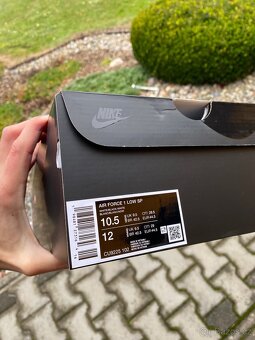 Nike Air Force Supreme Bílá Černá + samolepka zdarma, 44.5 - 13