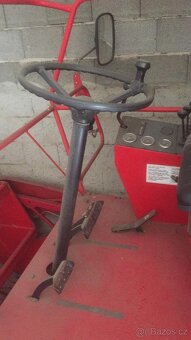 Kombajn Massey Ferguson 16 - 13