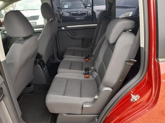 Volkswagen Touran 7 MÍST 1,6TDI 77 KW AC TREND - 13
